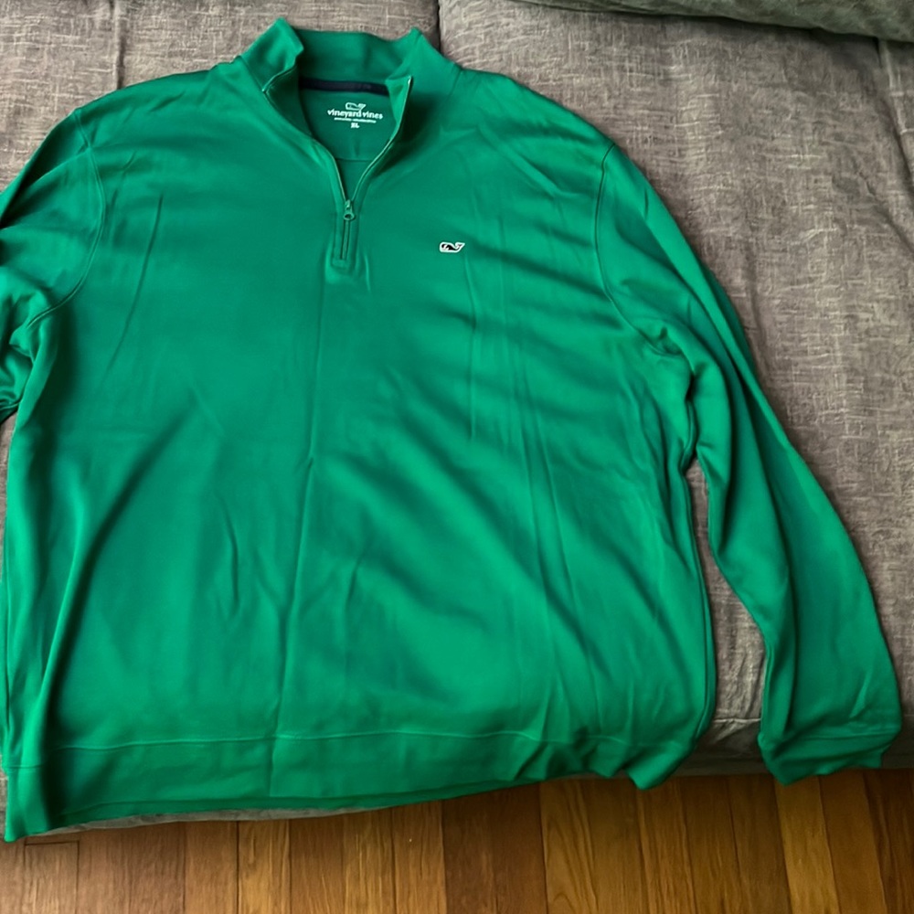Vineyard Vines quarter zip pullover